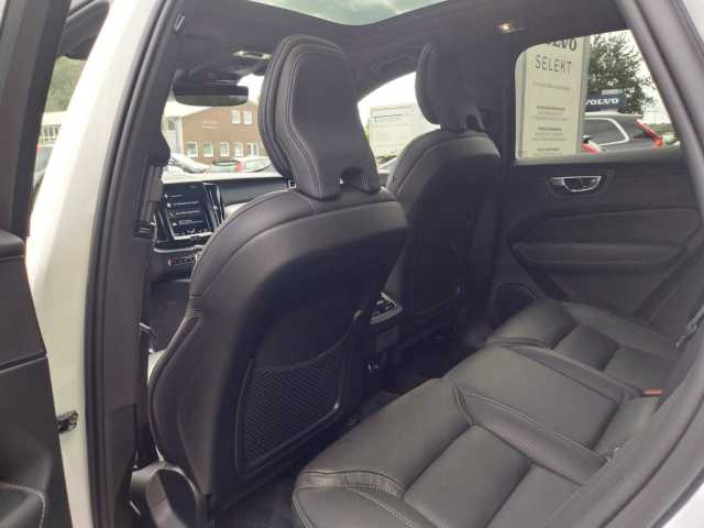 Volvo  B5 R Design AWD