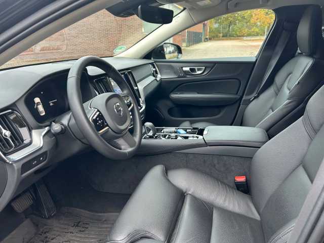 Volvo  Lim. Plus Dark Recharge Plug-In Hybrid AWD