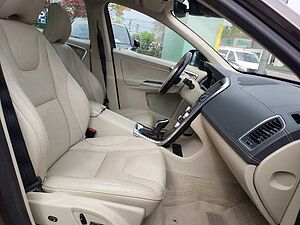 Volvo  D5 Linje Inscription AWD