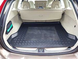 Volvo  D5 Linje Inscription AWD