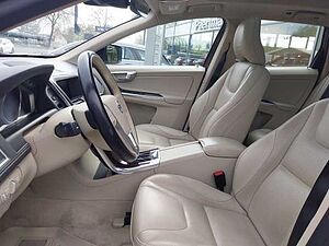 Volvo  D5 Linje Inscription AWD