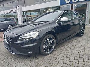Volvo  D3 R-Design, Automatik, LED