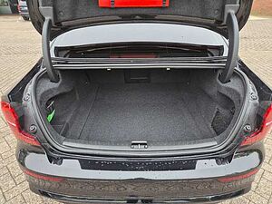 Volvo  Ultimate Dark  B5 AWD 'Vollausstattung'