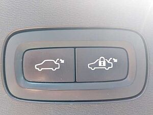 Volvo  D4 Cross Country Pro AWD