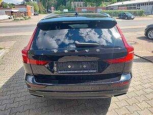 Volvo  D4 Cross Country Pro AWD