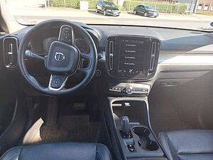Volvo  D3 Momentum Autom. Leder