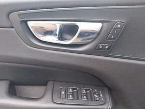 Volvo  D4 Inscription AWD