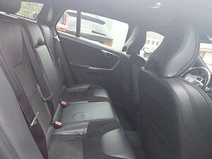 Volvo  D4 Kombi R-Design