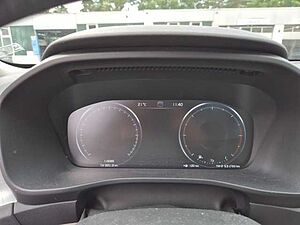 Volvo  Momentum AWD D4
