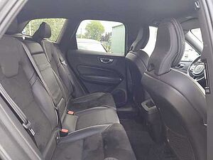 Volvo  D3 R Design 2WD, BLIS,  VOLL LED, AHK
