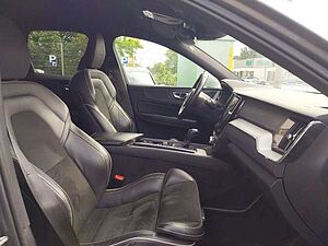 Volvo  D3 R Design 2WD, BLIS,  VOLL LED, AHK