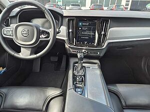 Volvo  Pro D4 AWD