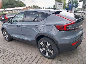 Volvo  Plus Recharge Pure Electric 2WD