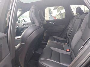 Volvo  T6 Plus Black Edition Recharge