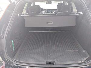 Volvo  T6 Plus Black Edition Recharge