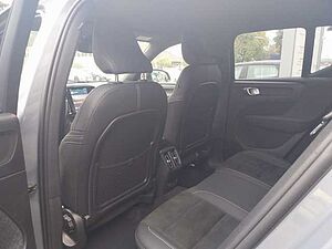 Volvo  Plus Recharge Pure Electric AWD
