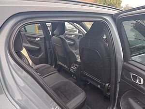 Volvo  Plus Recharge Pure Electric AWD