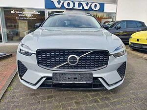 Volvo  B4 Plus Dark 2WD
