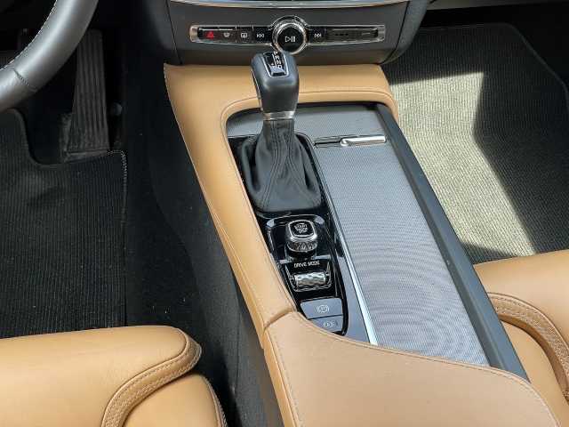 Volvo  CC