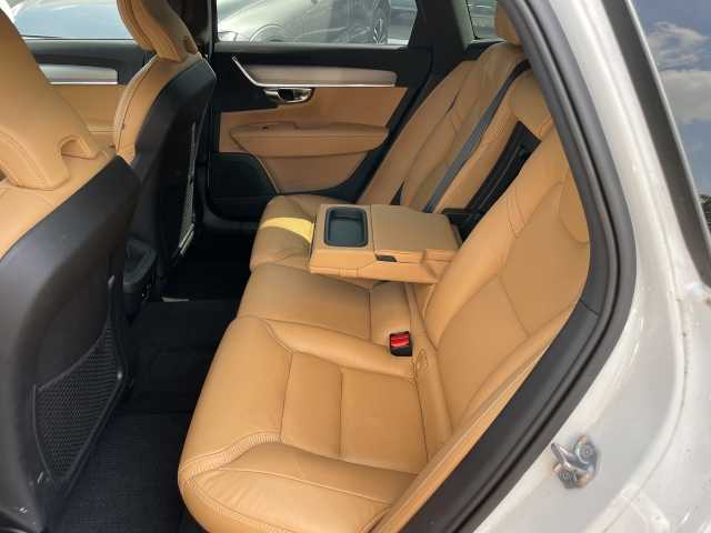 Volvo  CC