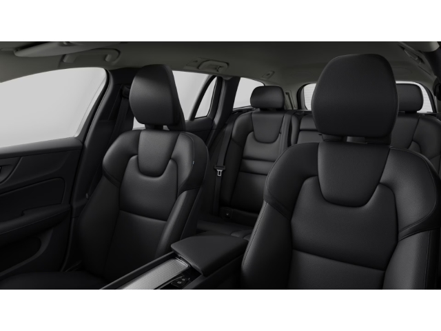 Volvo  B4 Benzin Plus Dark Business-Paket
