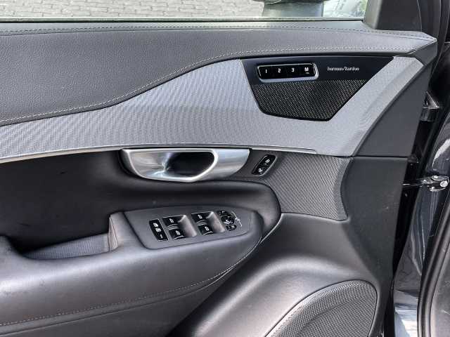 Volvo  Plus Bright Recharge Plug-In Hybrid AWD T8 Twin Engine EU6d 7-Sitzer StandHZG AH