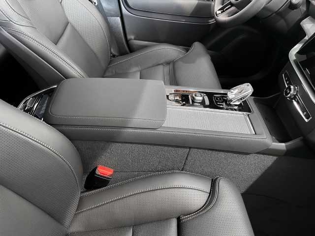 Volvo  T8 AWD Plug-In Hybrid Ultra Dark 7-Sitzer Nappa Massage