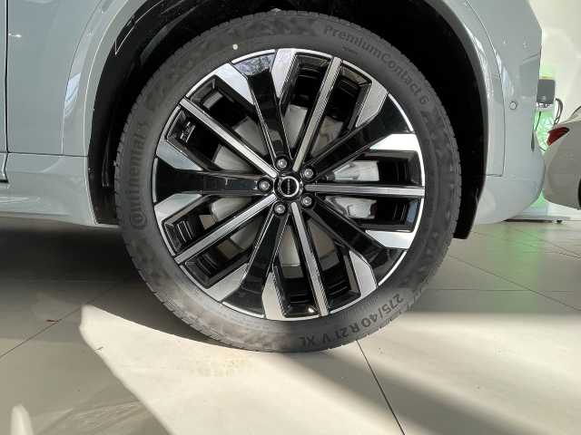 Volvo  T8 AWD Plug-In Hybrid Ultra Dark 7-Sitzer Nappa Massage