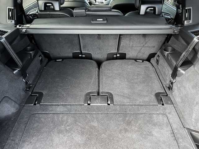 Volvo  Plus Bright Recharge Plug-In Hybrid AWD T8 Twin Engine EU6d 7-Sitzer StandHZG di