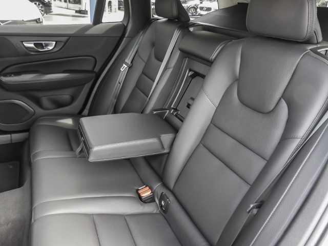 Volvo  CC