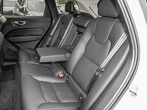 Volvo  Plus Dark 2WD B4 Diesel EU6d digitales Cockpit Memory Sitze Soundsystem HarmanKa