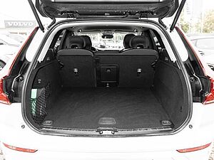 Volvo  Plus Dark 2WD B4 Diesel EU6d digitales Cockpit Memory Sitze Soundsystem HarmanKa
