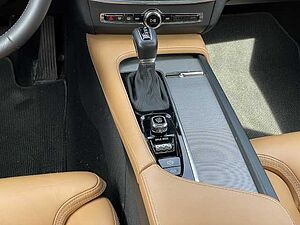 Volvo  CC