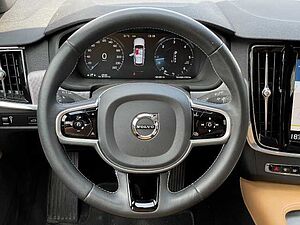 Volvo  CC