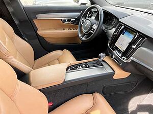 Volvo  CC