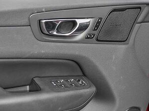 Volvo  Plus Dark 2WD B4 Benzin EU6d StandHZG digitales Cockpit Memory Sitze Soundsystem