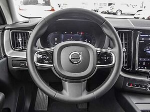 Volvo  Plus Dark 2WD B4 Benzin EU6d StandHZG digitales Cockpit Memory Sitze Soundsystem
