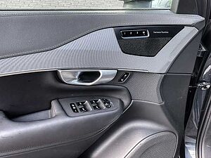 Volvo  Plus Bright Recharge Plug-In Hybrid AWD T8 Twin Engine EU6d 7-Sitzer StandHZG AH