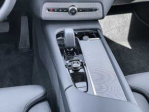 Volvo  Plus Bright Recharge Plug-In Hybrid AWD T8 Twin Engine EU6d 7-Sitzer StandHZG di
