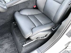 Volvo  Plus Bright Recharge Plug-In Hybrid AWD T8 Twin Engine EU6d 7-Sitzer StandHZG di