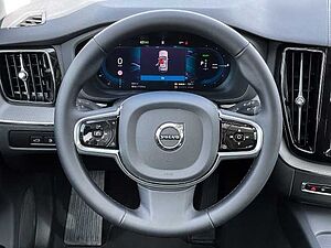 Volvo  Plus Dark Recharge Plug-In Hybrid AWD T8 Twin Engine EU6d AD StandHZG AHK digita