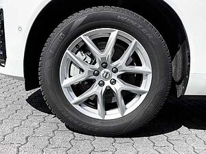 Volvo  Plus Dark Recharge Plug-In Hybrid AWD T8 Twin Engine EU6d AD StandHZG AHK digita