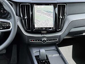 Volvo  Plus Dark Recharge Plug-In Hybrid AWD T8 Twin Engine EU6d AD StandHZG AHK digita