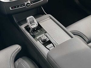 Volvo  T8 AWD Plug-In Hybrid Ultra Dark 7-Sitzer Nappa Massage