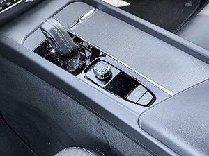 Volvo  R Design Recharge Plug-In Hybrid AWD T8 Twin Engine EU6d AHK Leder digitales Coc