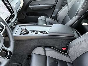 Volvo  R Design Recharge Plug-In Hybrid AWD T8 Twin Engine EU6d AHK Leder digitales Coc