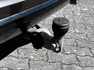 Volvo  R Design Recharge Plug-In Hybrid AWD T8 Twin Engine EU6d AHK Leder digitales Coc