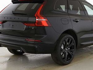 Volvo  Plus Black Edition AWD B5 Benzin EU6d Leder digitales Cockpit Memory Sitze Sound