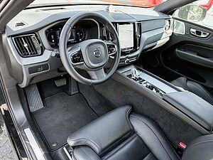 Volvo  Ultra Black Edition AWD B5 Benzin EU6e HUD Leder digitales Cockpit Memory Sitze