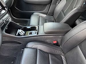 Volvo  Inscription 2WD B4 EU6d Navi Leder digitales Cockpit Soundsystem LED Sperrdiff.